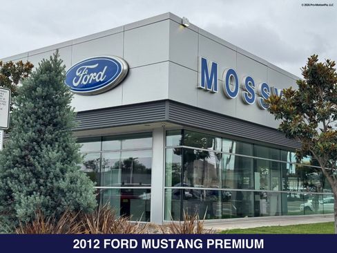 Used 2012 Ford Mustang Premium RWD image 4