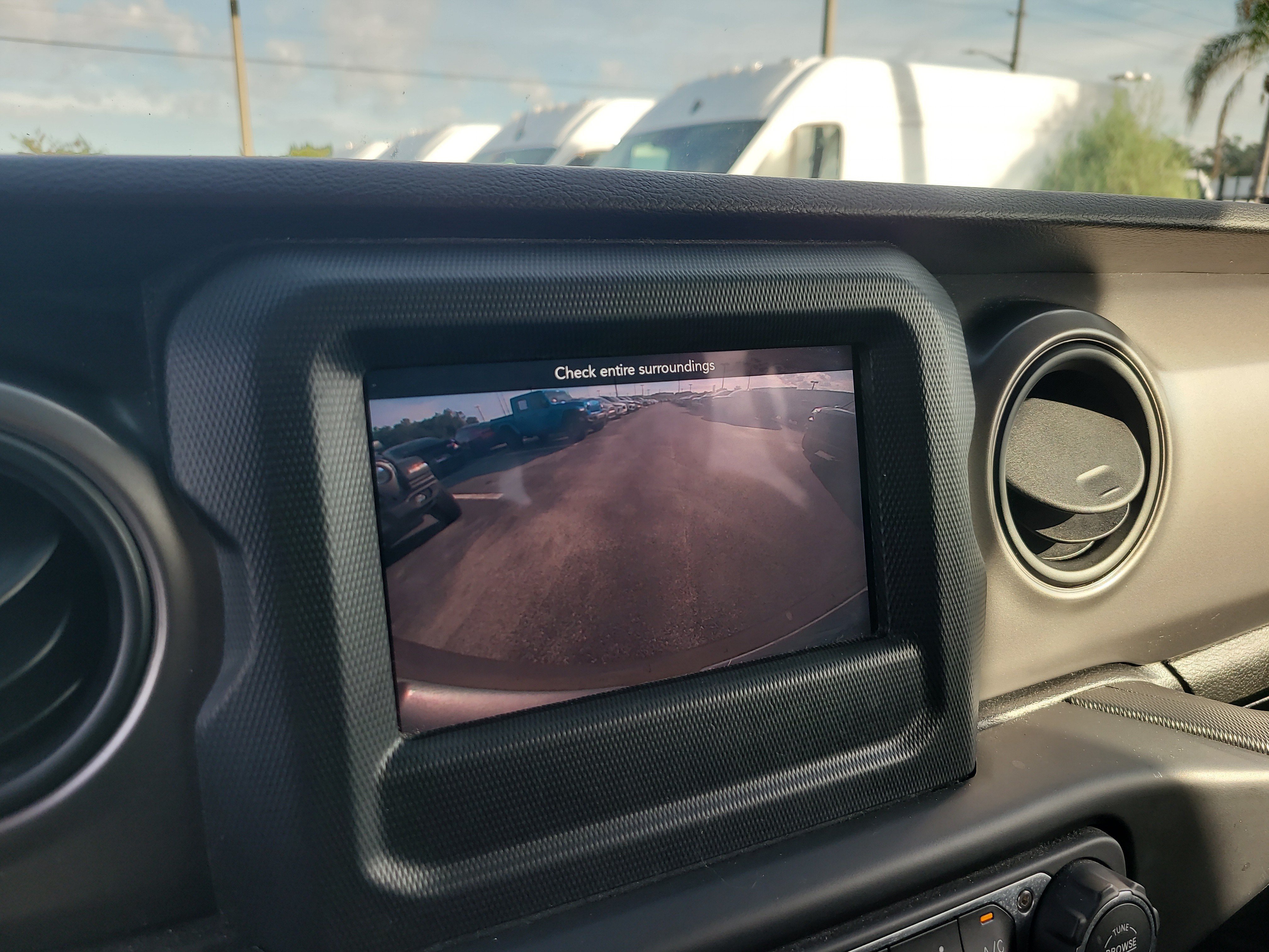Used 2021 Jeep Wrangler Unlimited Sport AWD/4WD image 21