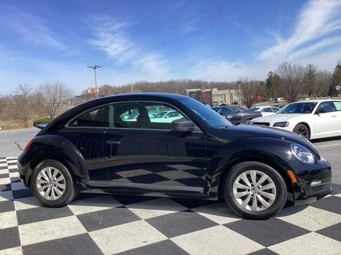 Used 2016 Volkswagen Beetle 1.8T S image 5
