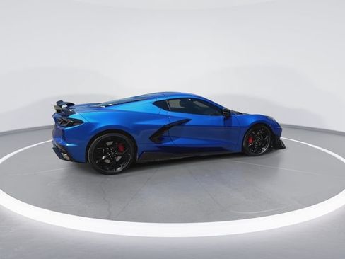 Used 2021 Chevrolet Corvette Stingray Premium Cpe w/ Z51 Performance Package RWD image 12