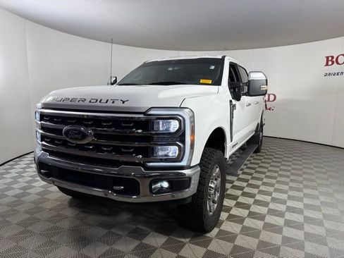 Used 2024 Ford F350 Lariat w/ Lariat Ultimate Package AWD/4WD image 4