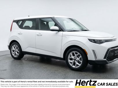 Used 2025 Kia Soul LX w/ LX Technology Package