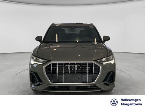 Used 2024 Audi Q3 2.0T Premium AWD/4WD image 2