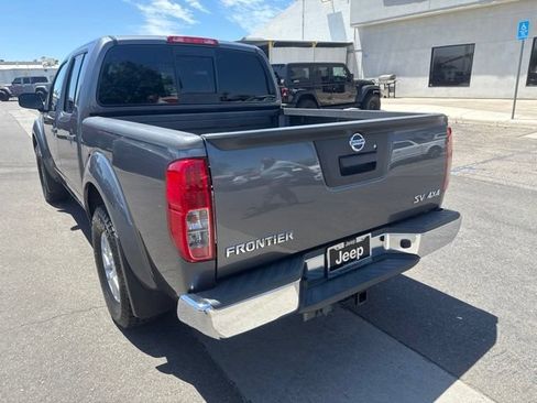 Used 2019 Nissan Frontier SV AWD/4WD image 3
