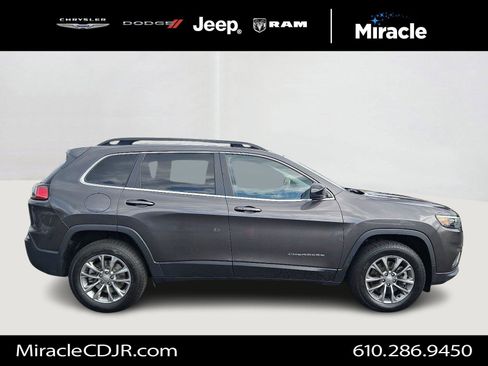 Certified 2022 Jeep Cherokee Latitude Lux image 8