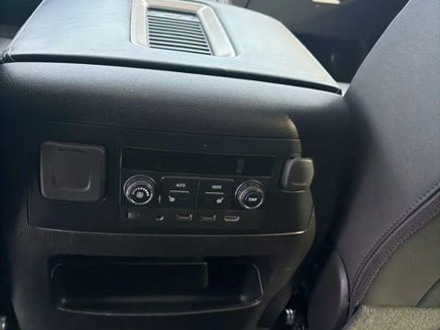 Used 2020 GMC Yukon Denali w/ Open Road Package AWD/4WD image 14