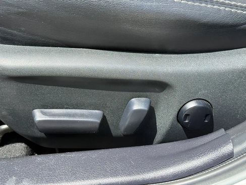 Used 2012 Toyota Camry SE FWD image 24