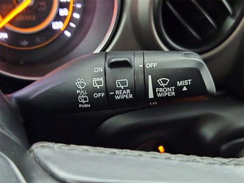 Used 2020 Jeep Wrangler Unlimited Sport S image 27