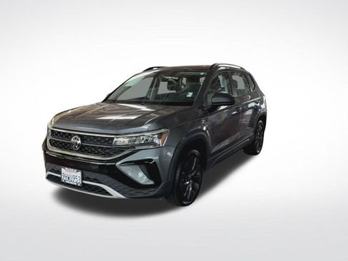 Certified 2023 Volkswagen Taos S FWD image 3
