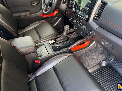 Used 2024 Nissan Frontier PRO-4X w/ Pro Premium Package AWD/4WD image 18