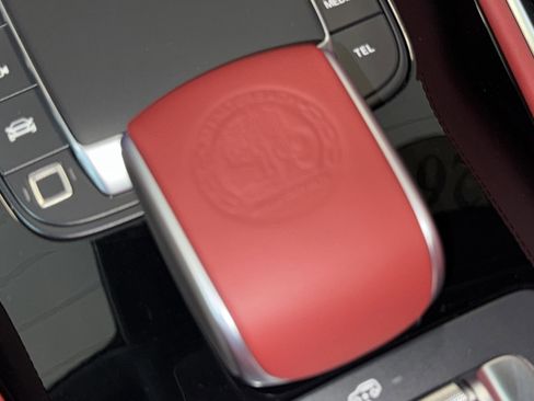 New 2026 Mercedes-Benz GLS 63 AMG 4MATIC image 39