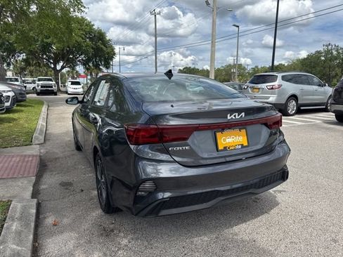 Used 2023 Kia Forte LXS FWD image 5