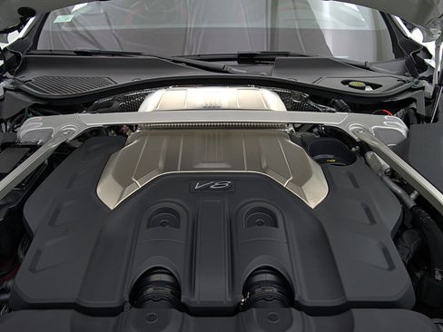 Certified 2023 Bentley Flying Spur S V8 image 19