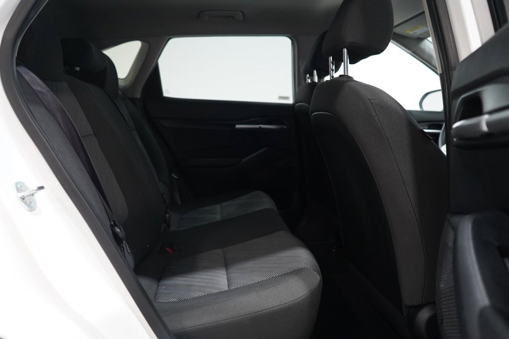Used 2026 Kia Seltos LX FWD image 30