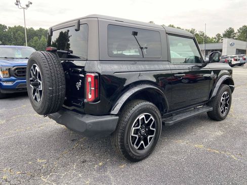 Used 2023 Ford Bronco Outer Banks AWD/4WD image 3