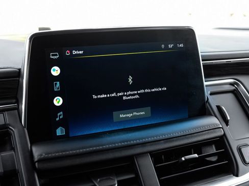 Used 2022 Chevrolet Suburban LT w/ Luxury Package image 31