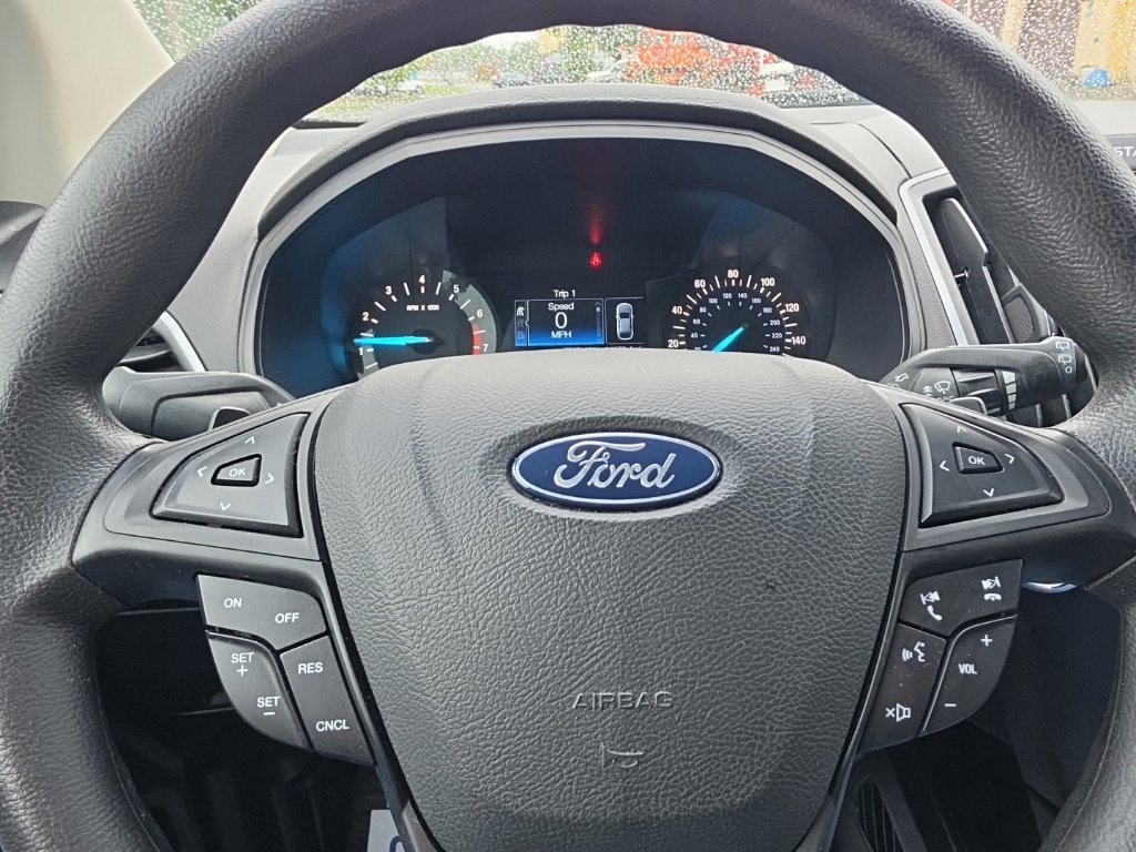 Used 2018 Ford Edge SE AWD/4WD image 13