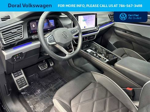 Certified 2025 Volkswagen Atlas Peak Edition SE image 13
