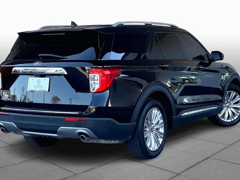 Used 2022 Ford Explorer Limited w/ Equipment Group 301A image 12