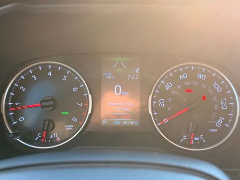 Certified 2022 Toyota RAV4 XLE FWD image 29