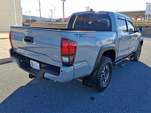 Certified 2019 Toyota Tacoma image 10