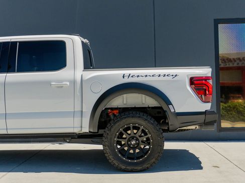 Used 2025 Ford F150 Raptor AWD/4WD image 21