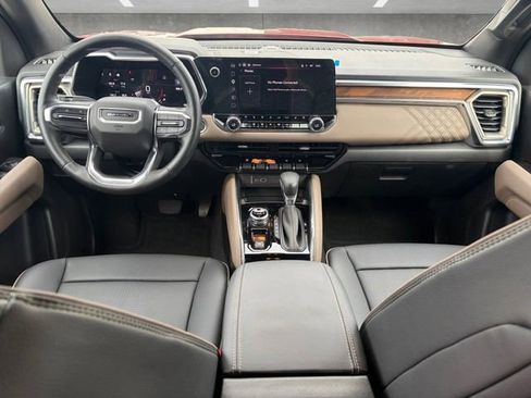 Certified 2025 GMC Canyon Denali AWD/4WD image 18