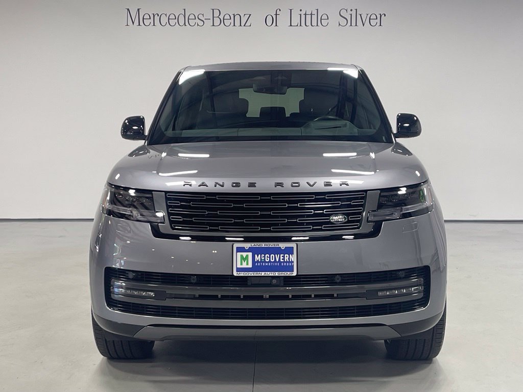 Used 2025 Land Rover Range Rover Autobiography AWD/4WD image 9