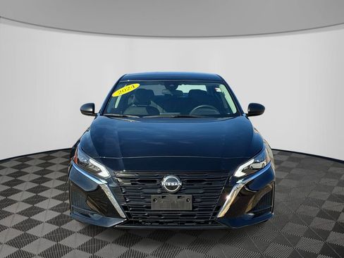 Used 2024 Nissan Altima 2.5 S FWD image 2