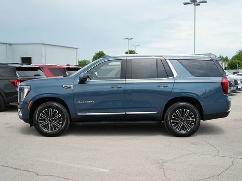 Used 2026 GMC Yukon Elevation AWD/4WD image 8