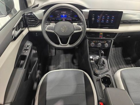 Used 2025 Volkswagen Taos S AWD/4WD image 4