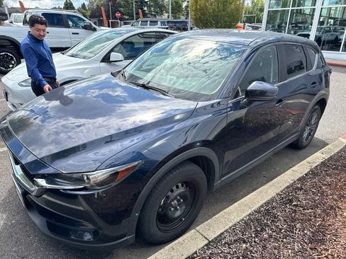Used 2020 MAZDA CX-5 Touring FWD image 2