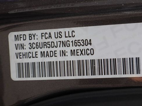 Used 2022 RAM 2500 Big Horn w/ Night Edition AWD/4WD image 32
