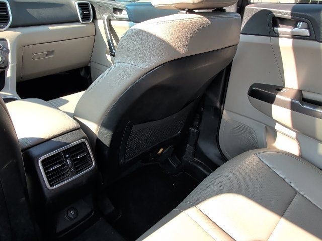Used 2020 Kia Sportage S w/ S Sunroof Package FWD image 16