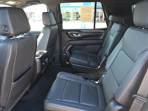 Used 2023 Chevrolet Tahoe LT w/ Luxury Package image 24