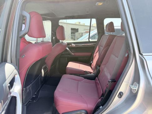 Used 2023 Lexus GX 460 Premium AWD/4WD image 4