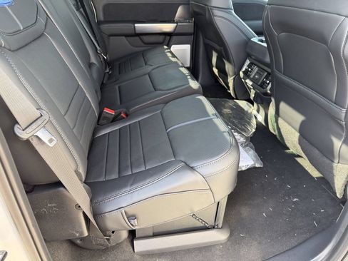 New 2026 Ford F250 Platinum AWD/4WD image 17