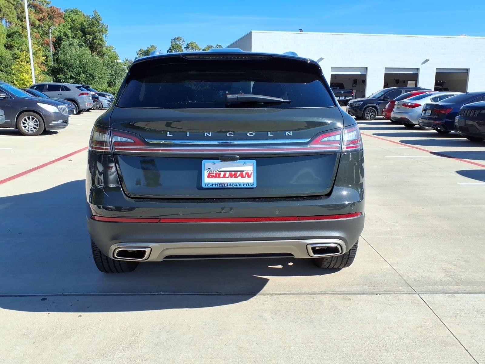 Used 2022 Lincoln Nautilus Reserve w/ Luxury Package AWD/4WD image 7