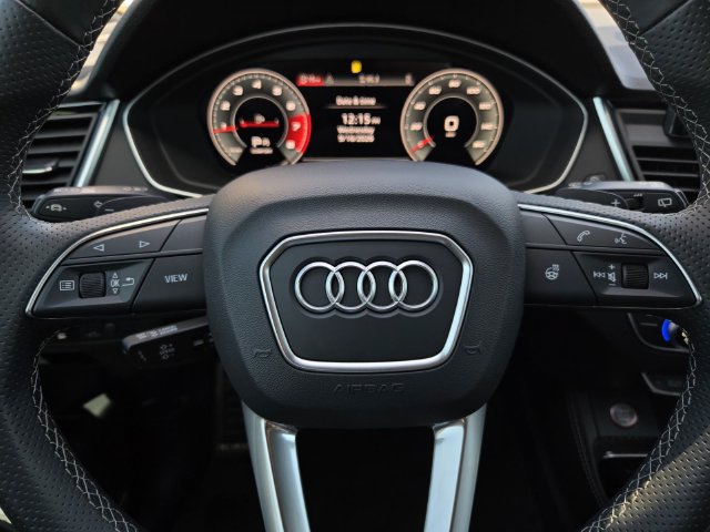 Used 2024 Audi SQ5 Premium Plus AWD/4WD image 29