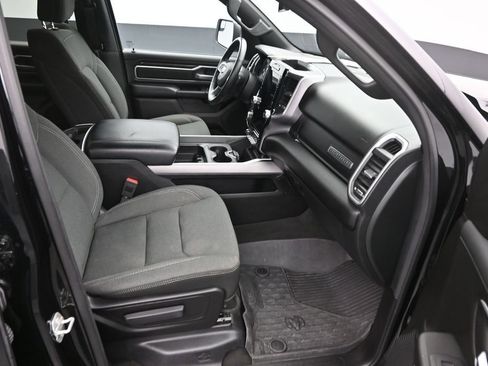 Used 2023 RAM 1500 Big Horn AWD/4WD image 10