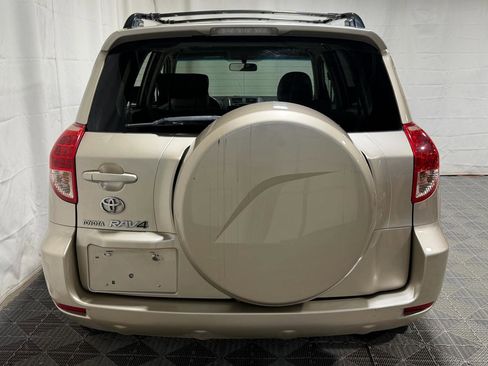 Used 2007 Toyota RAV4 Limited FWD image 8