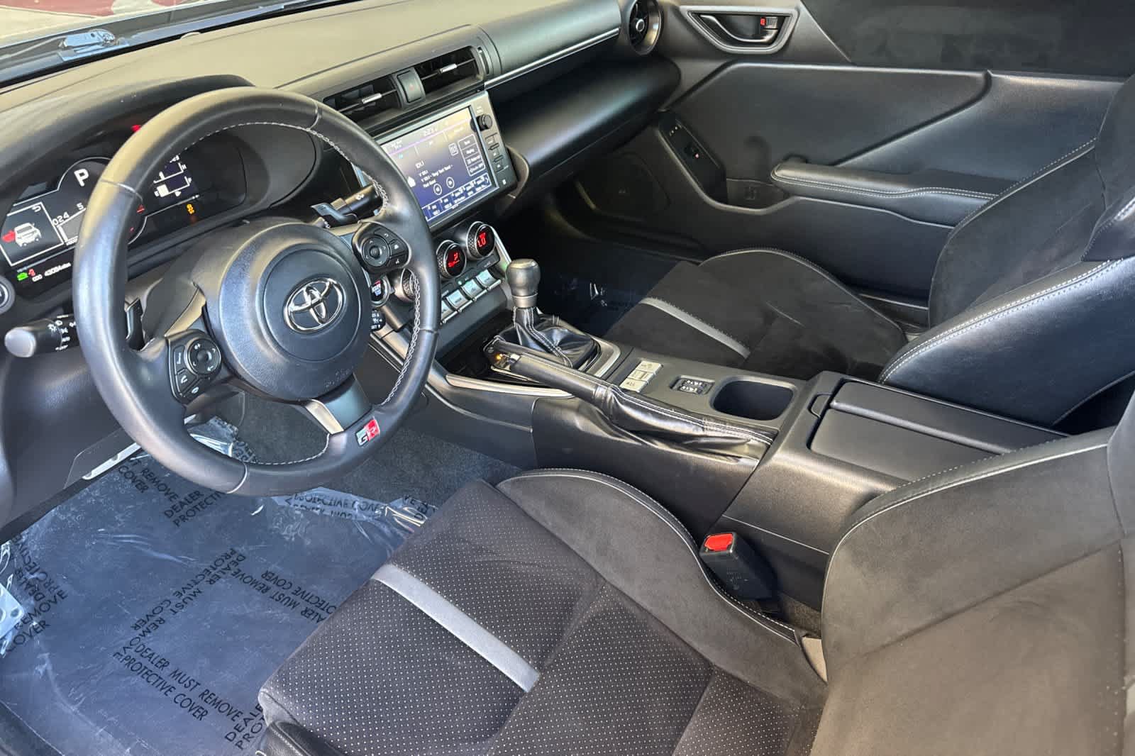 Used 2023 Toyota GR86 Premium RWD image 11