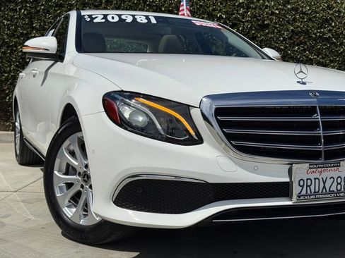 Used 2018 Mercedes-Benz E 300 image 6