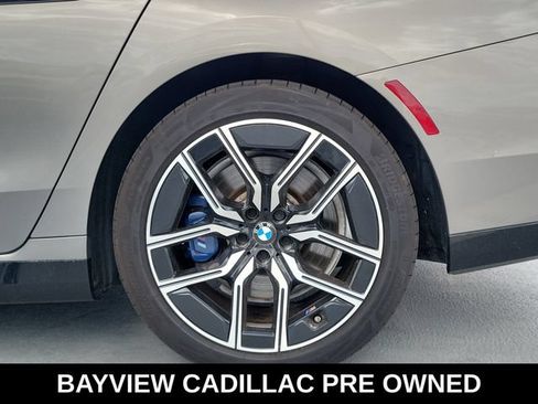Used 2023 BMW 740i RWD image 15