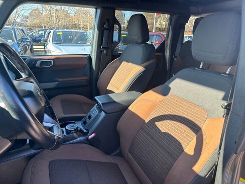 Used 2022 Ford Bronco Outer Banks image 16