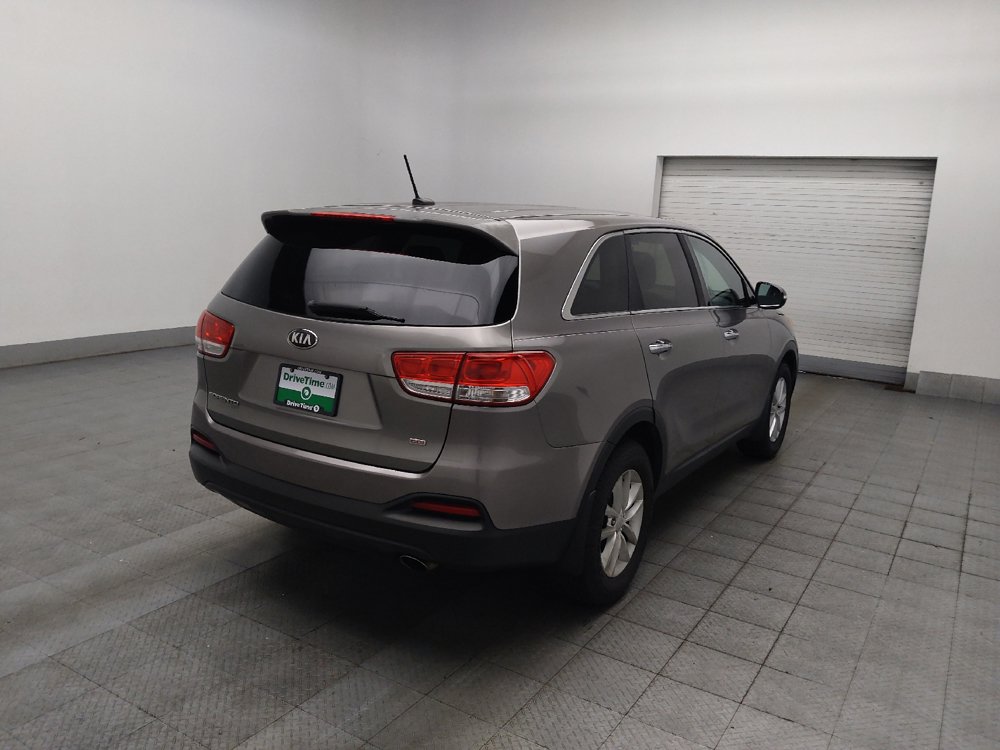 Used 2016 Kia Sorento L FWD image 9