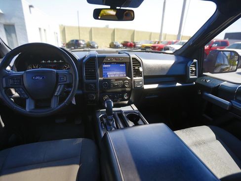 Used 2019 Ford F150 XLT w/ Equipment Group 302A Luxury AWD/4WD image 13