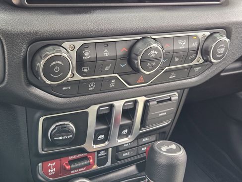 New 2025 Jeep Wrangler Willys image 19