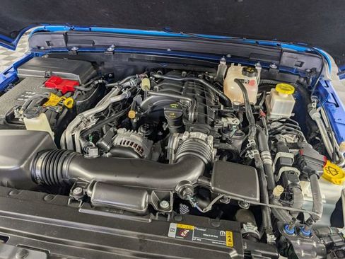 Certified 2023 Jeep Gladiator Overland image 34