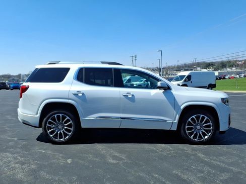Used 2023 GMC Acadia Denali w/ Denali Ultimate Package AWD/4WD image 6